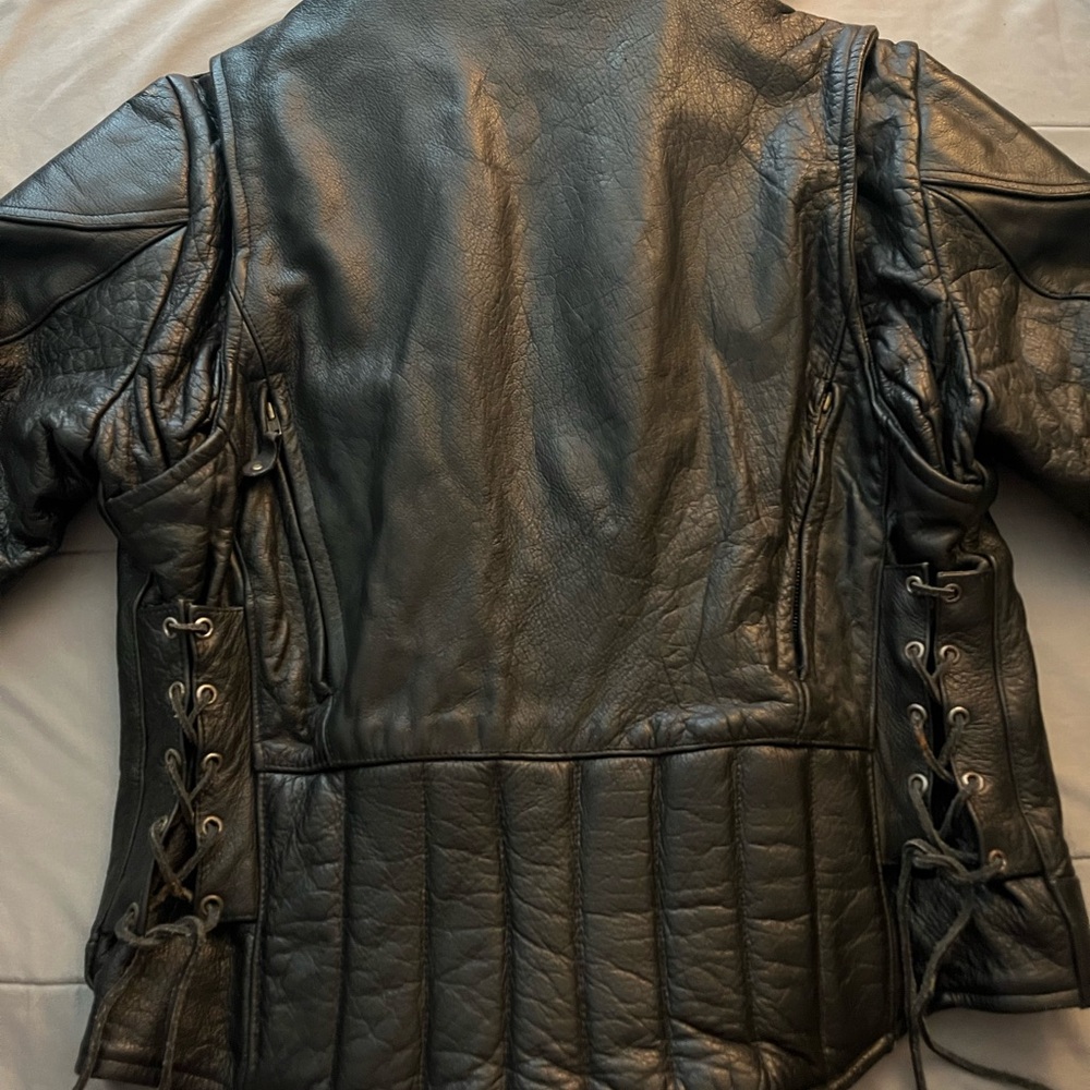 “Leather Gallery” Authentic Leather Jacket - image 4